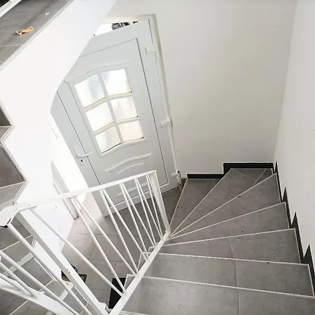 3 Near Frankfurt Apartment Hattersheim am Main